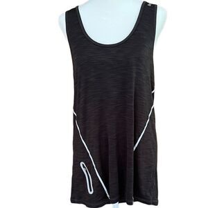 REEBOK black Workout Racerback Tank Top with front zippered pocket size L